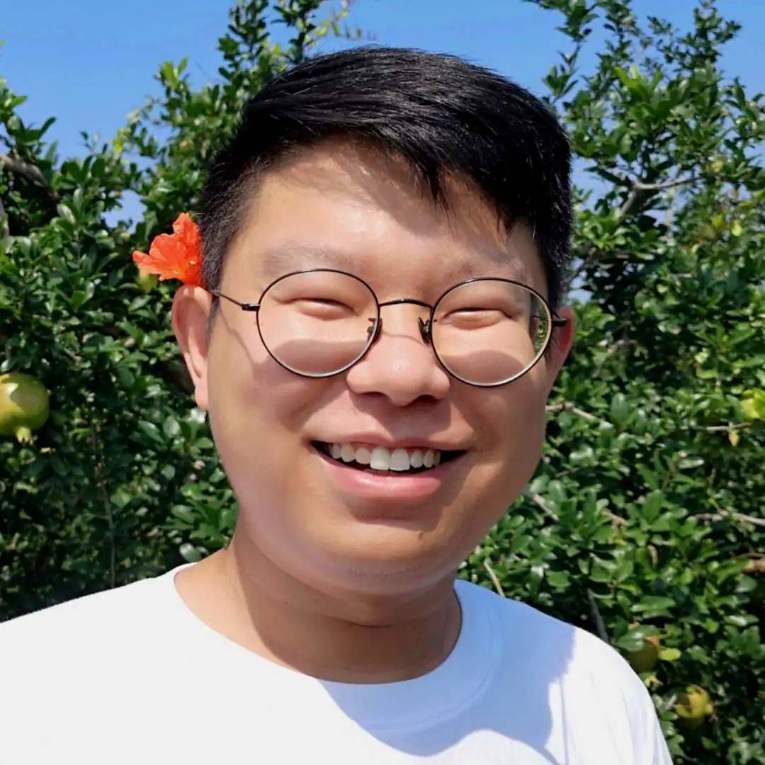 交通的杨华民赴千里之外缉拿凶犯的刘成晓为疫情防控献出生命的樊树锋