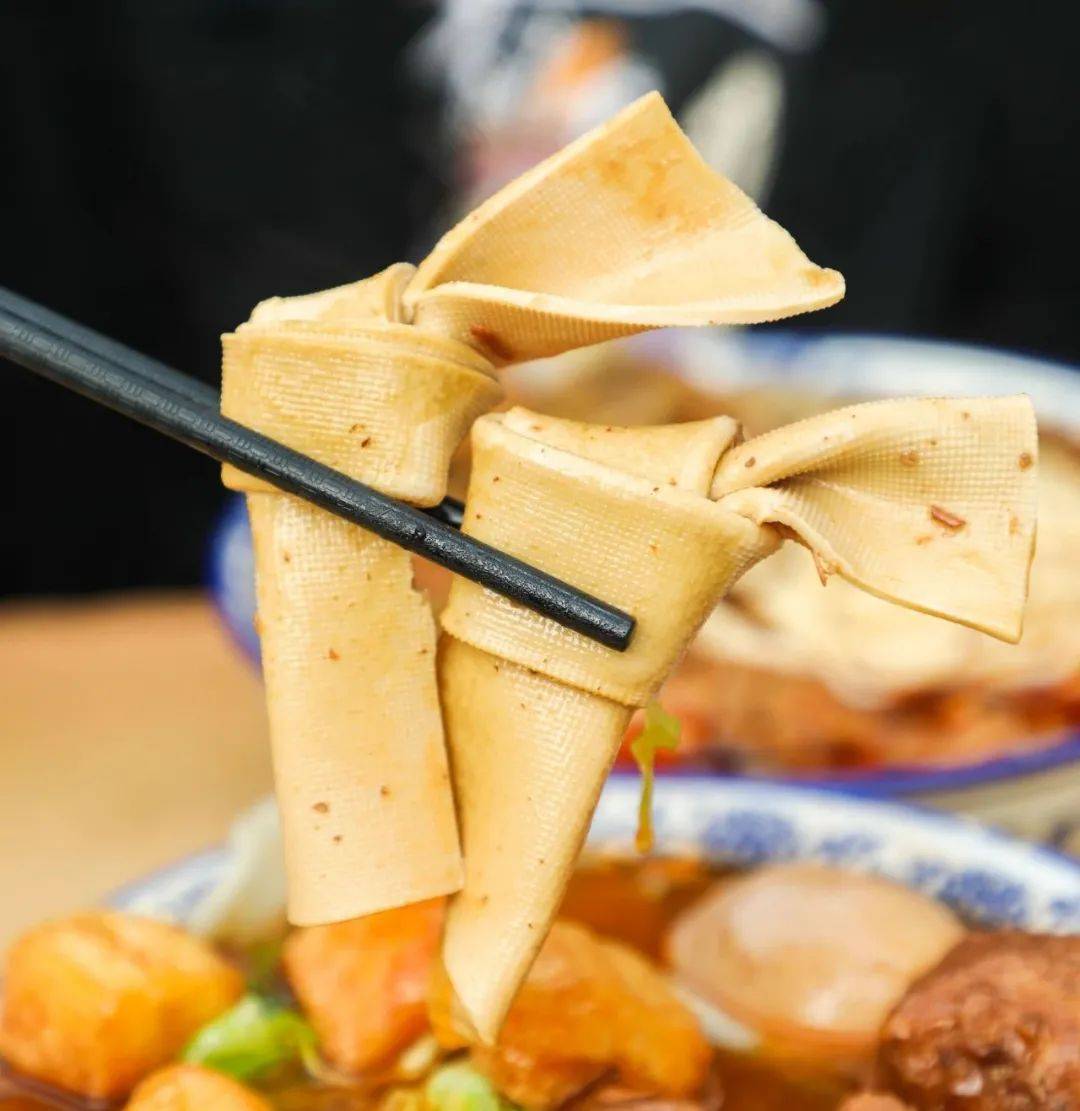 一天卖出100碗天津这家板面好吃到一根儿不剩