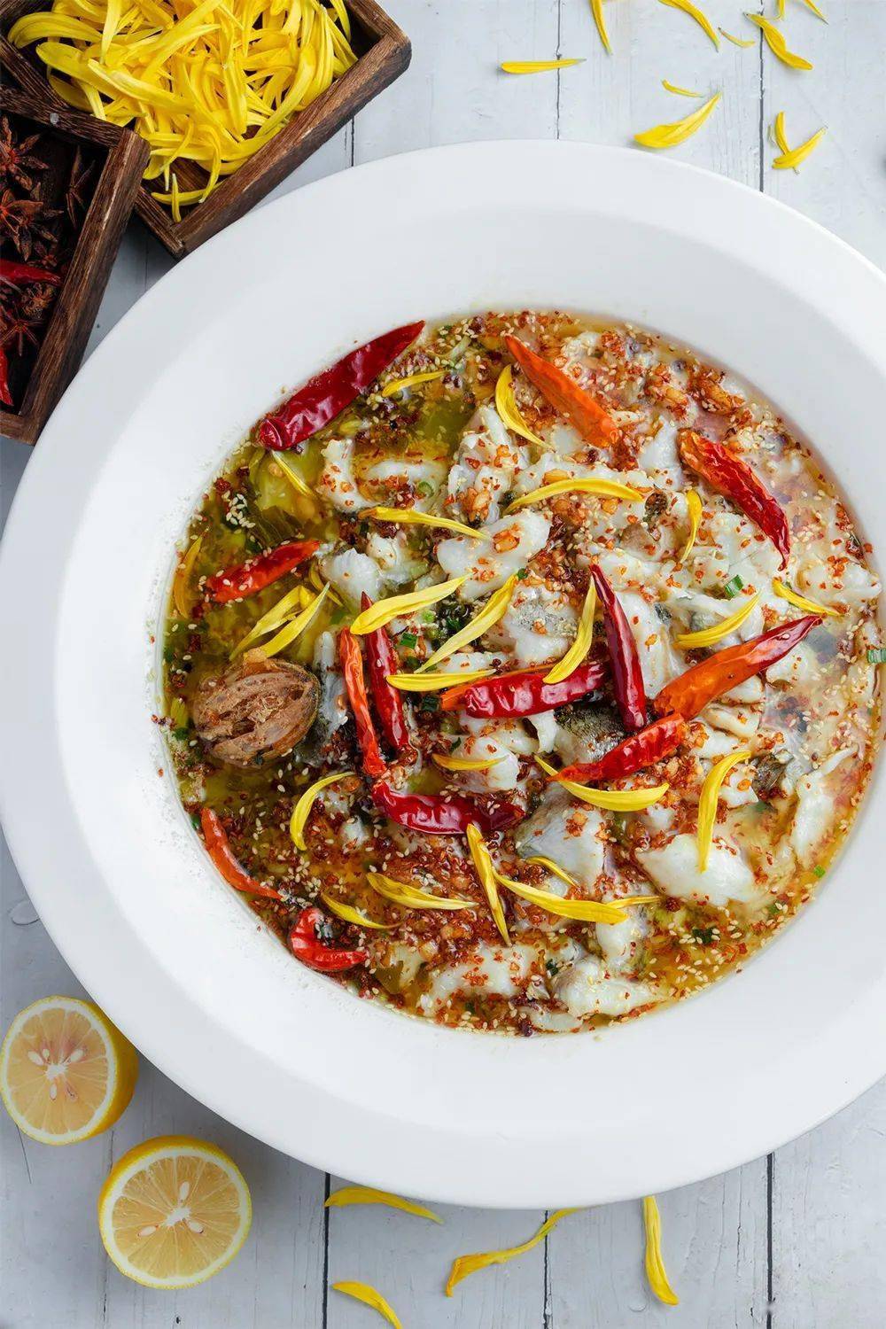 酸菜鲈鱼 黑椒鱼排 时蔬 冰粉!坐标开元盛世