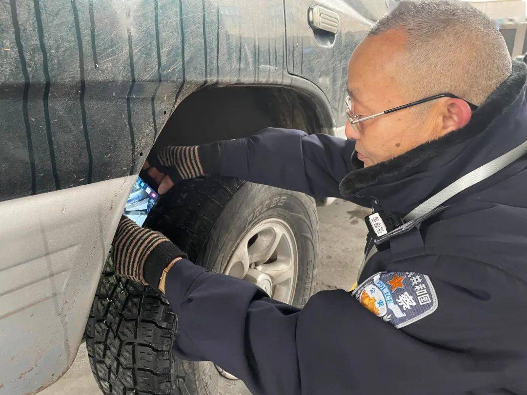 迎来了首个"中国人民警察节",这天也是市公安局交警支队民警张康晋的