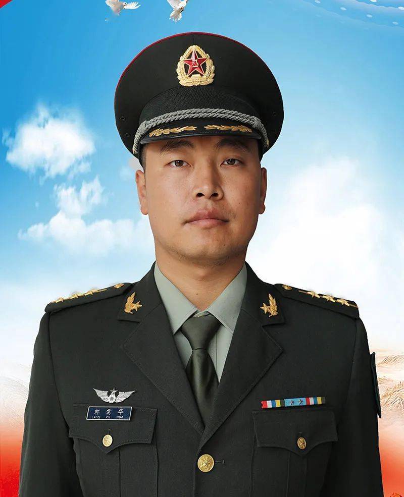 这个头狼有点忙