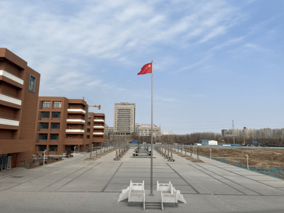 德州一中新校区2020级西区班级挑战赛暨期末考试动员大会鹰隼试翼激情