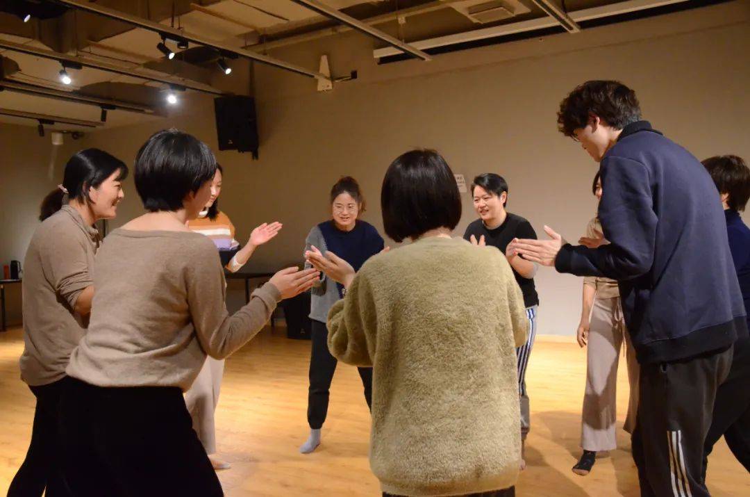 从生活中来到舞台上去即兴戏剧工作坊