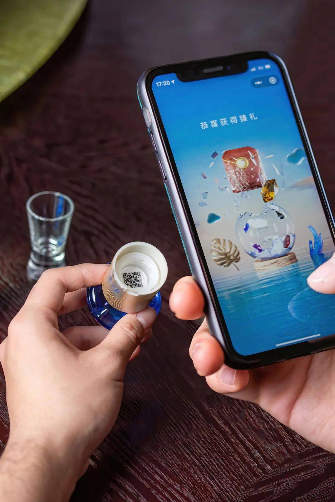 都说梦之蓝水晶版是国民餐桌酒于是我们回访了喝过的消费者