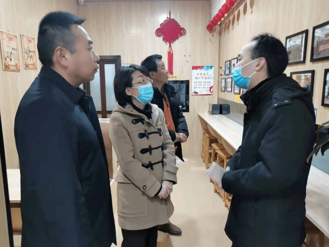 市商务局局长段葆青调研宝鸡擀面皮示范店建设工作