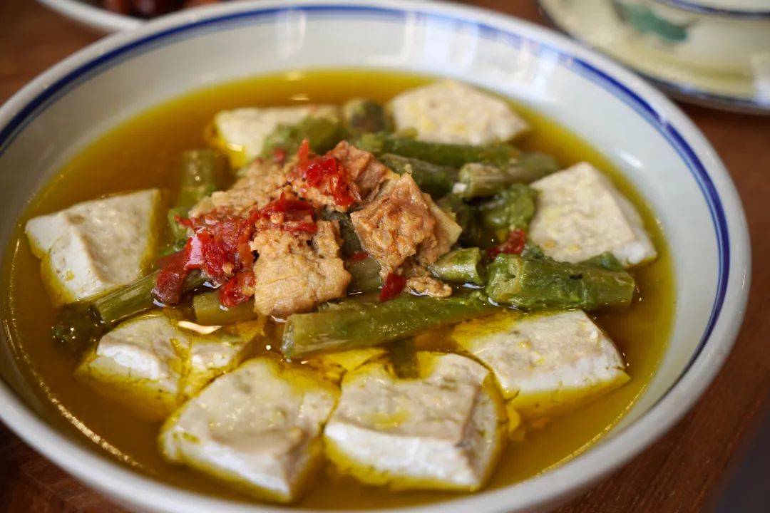 30年厨龄师傅坐镇,一口『蒸三臭』香到醉人!