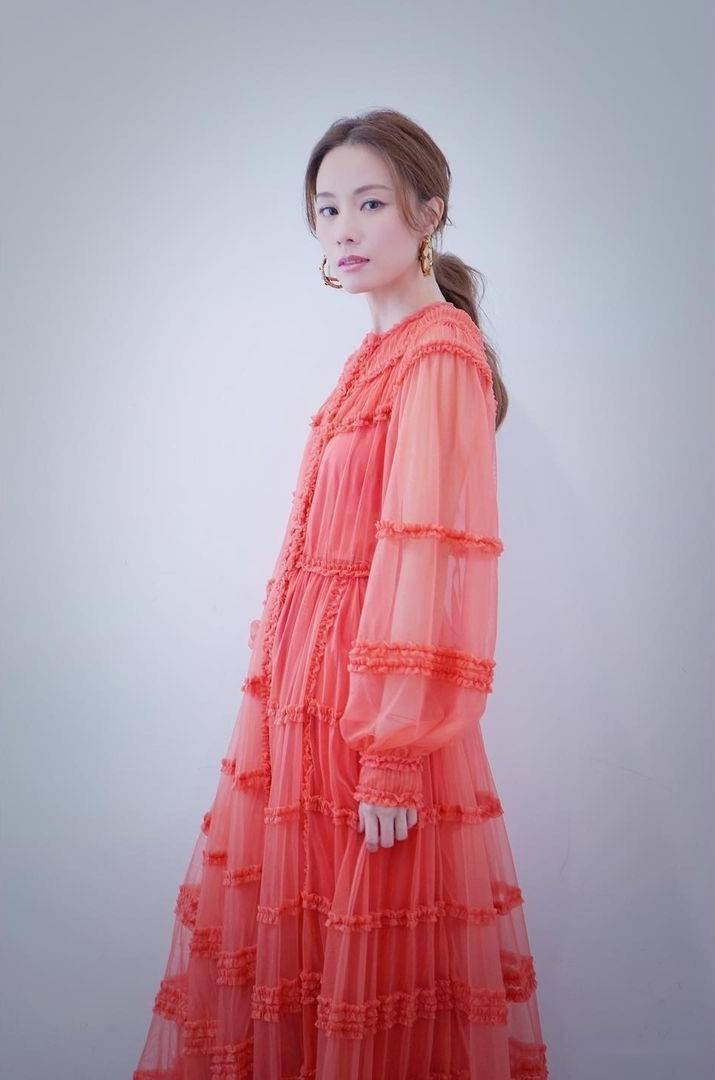 ig险被入侵邓丽欣获网友帮忙免陷骗局