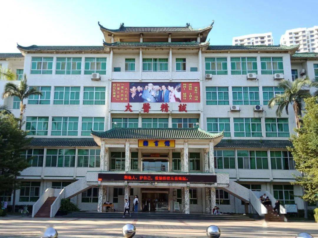 青春有右医c位属于你