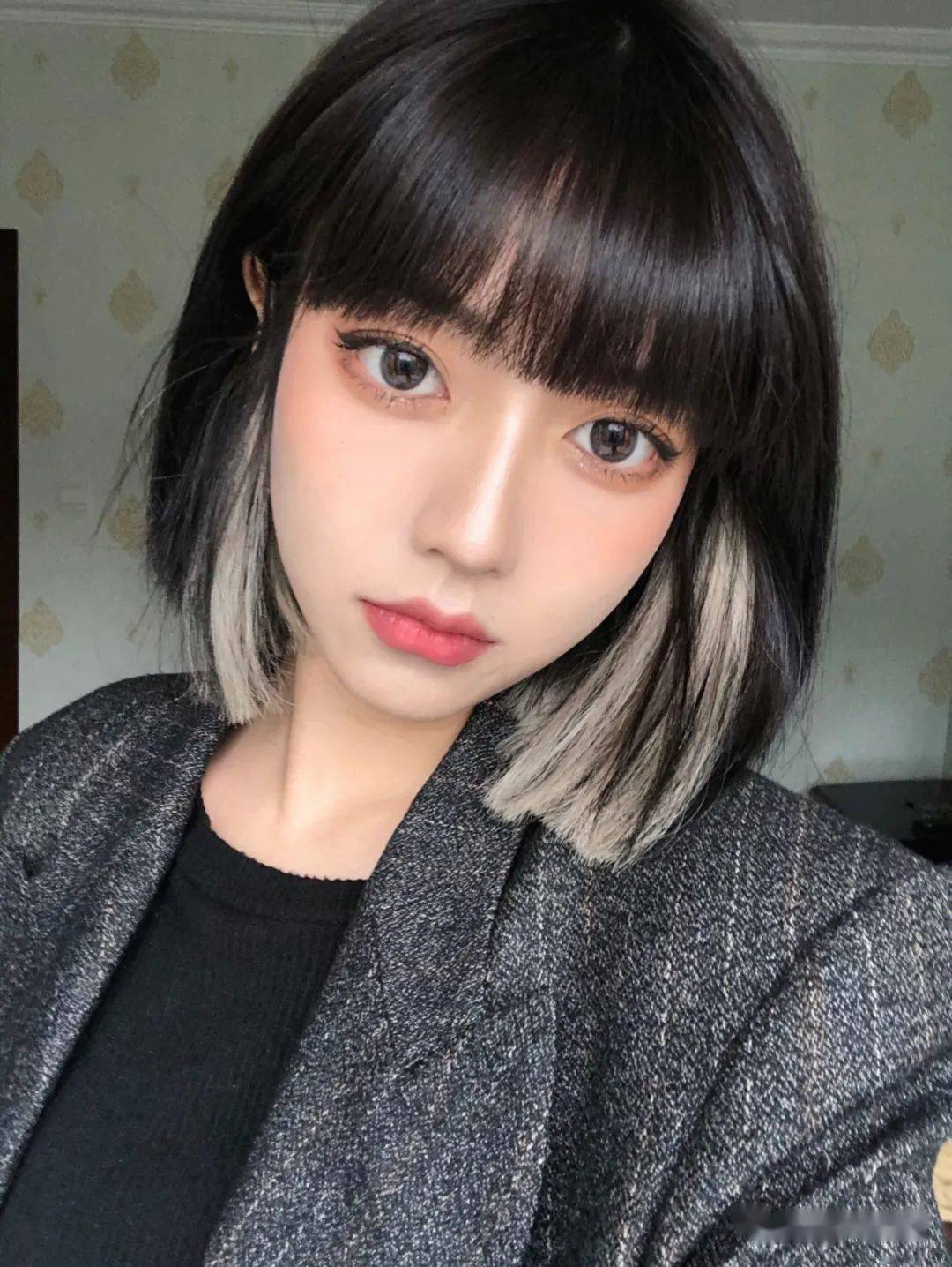 2021流行盖耳lisa染