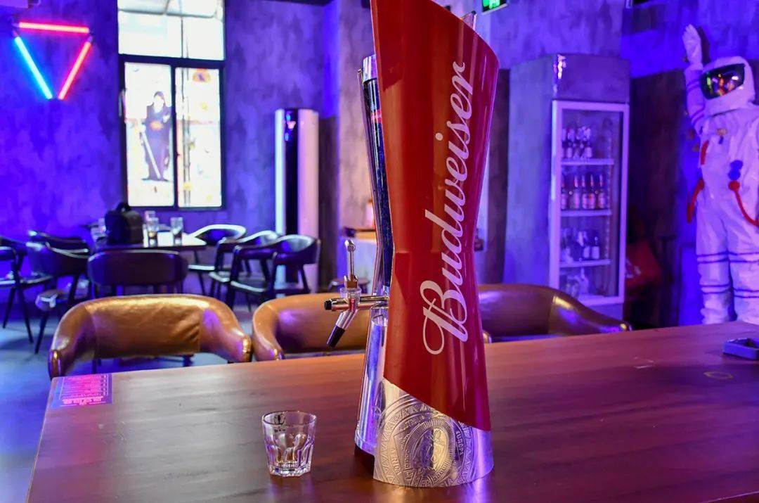 9元可乐 威士忌的碰撞门市价298元的"可乐桶"福利一"捡便宜"!