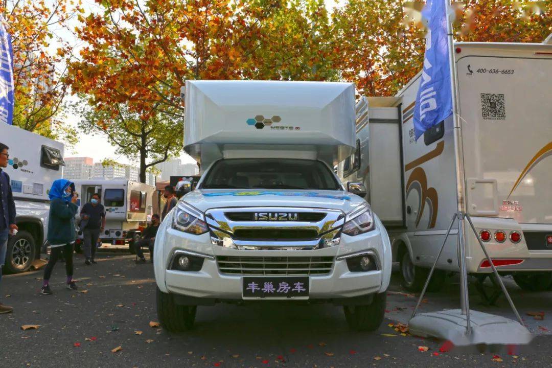 丰巢房车五十铃高原雪豹此刻享受专属于你的浪漫