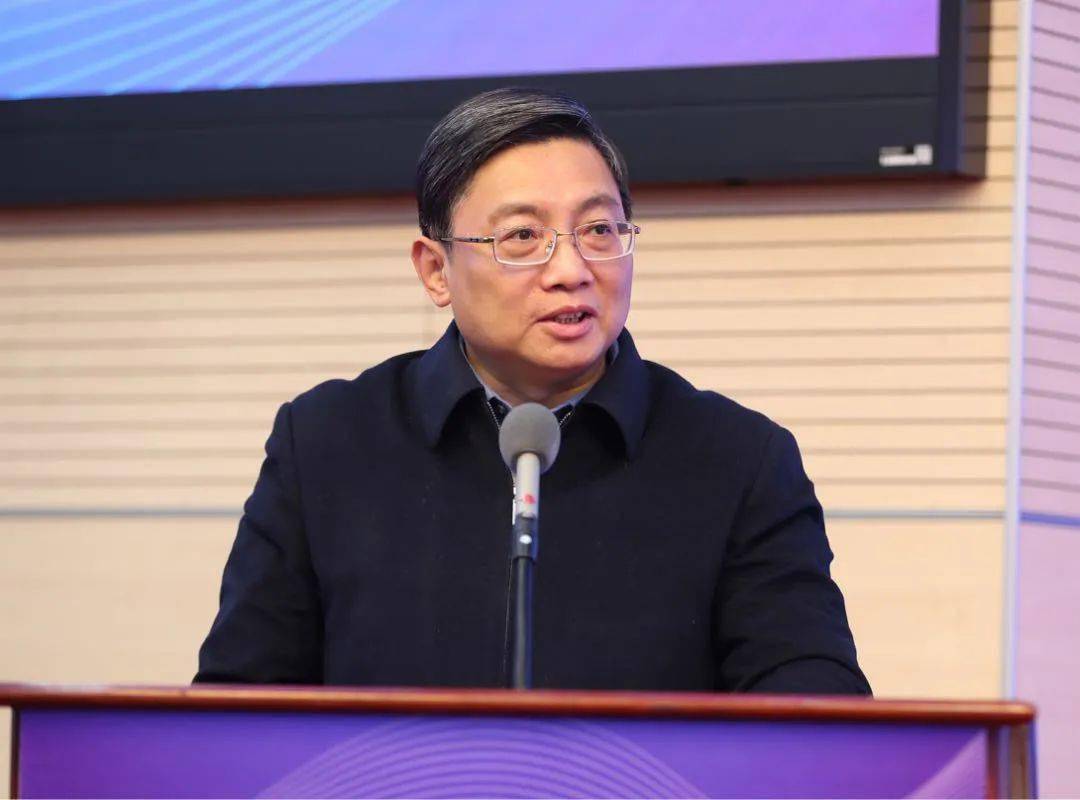 张敬华书记调研主城区地下停车场建设并出席南京大学苏浙运动场人防