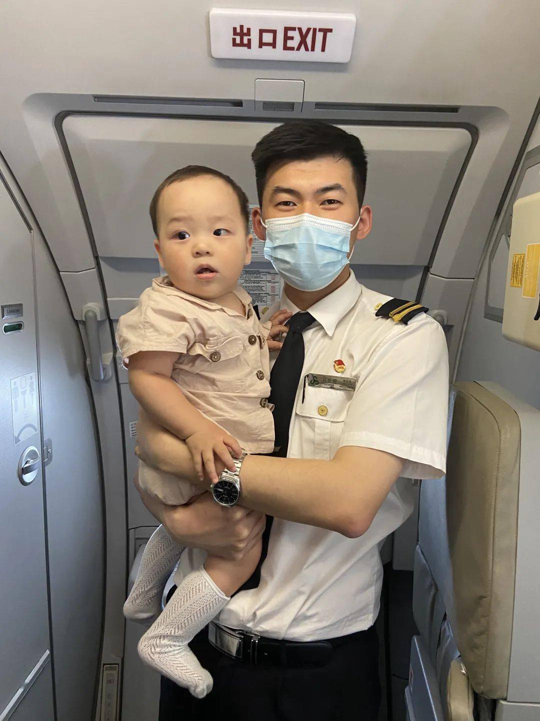 春秋航空空少刘世奇:珍惜当下的机会,敢于尝试才有开始_手机搜狐网