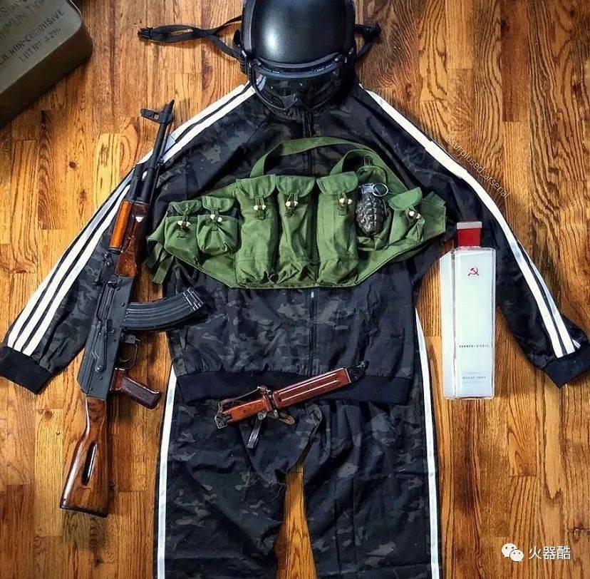 【ak风美图】如果看到他就两眼发直 说明是真爱_视频