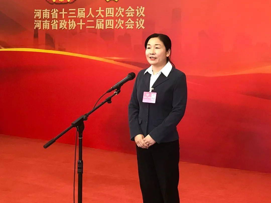 要闻委员通道上他们都谈了啥走一起去看看