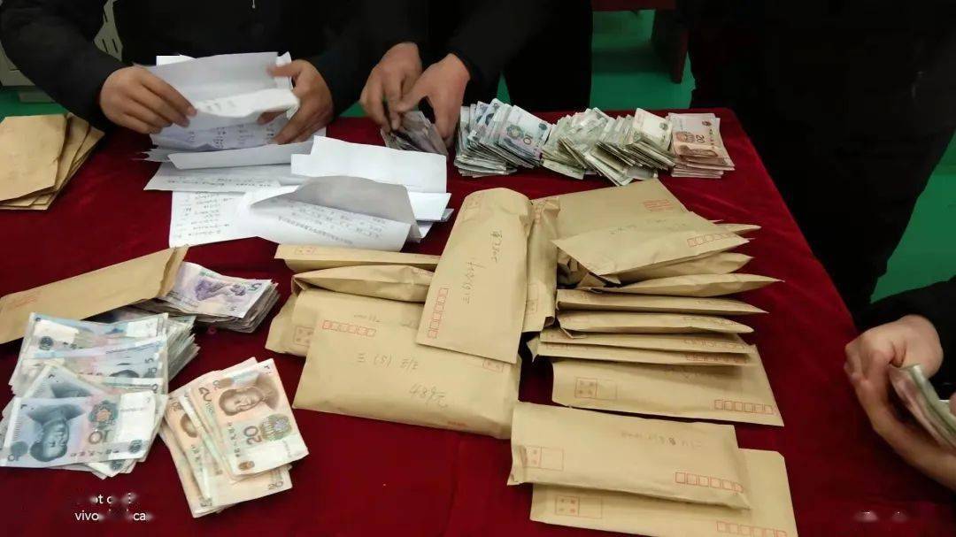 寒冬送关爱 静乐县利民小学为患白血病学生举行爱心捐款活动