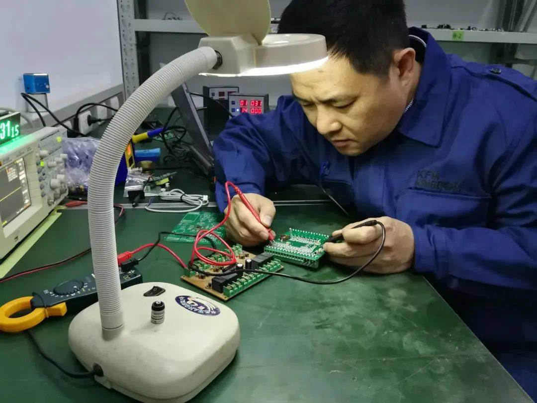 打工人专用的头像 eb71702aca54462787571456a99992d5.jpeg