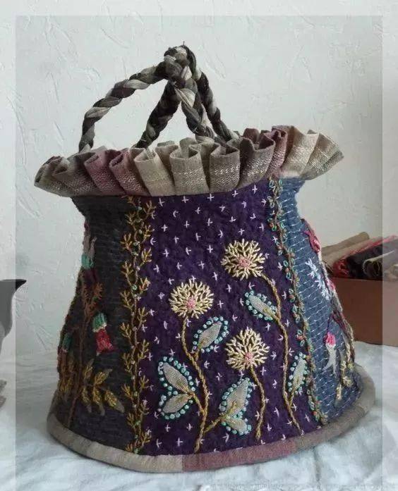 碎布乱剪了几块没想到拼起来竟如此疯狂简直好看到爆