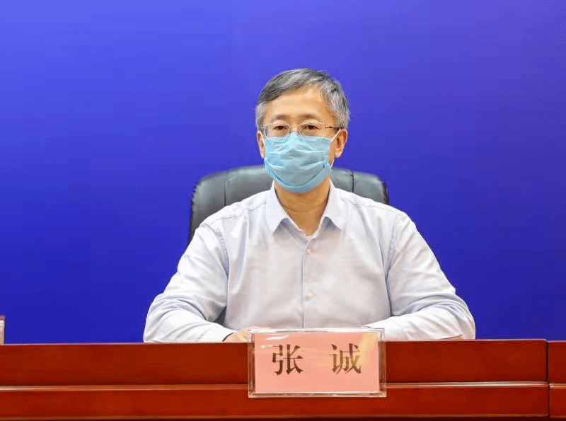 危重型和重型患者最新进展,省卫生健康委医政医管处处长张诚介绍说