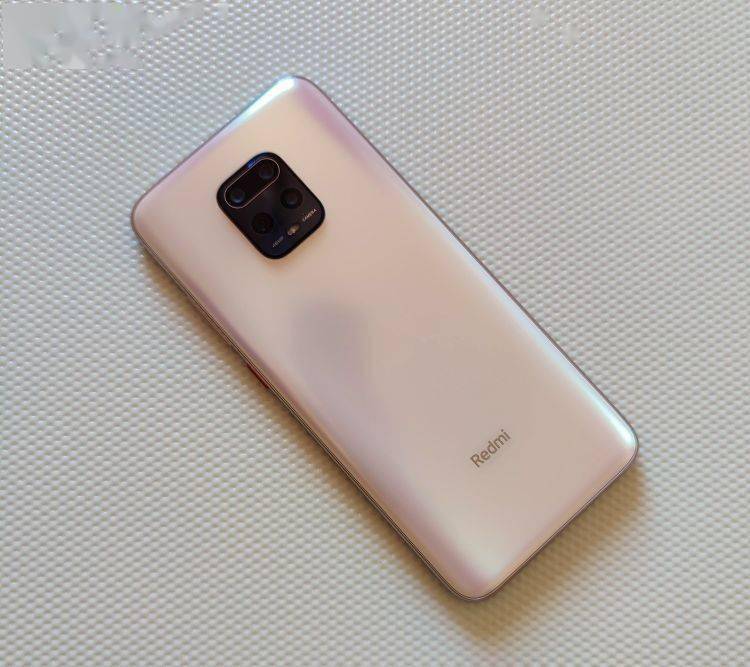 被价格误导三款高配低价,别看都是千元机,可堆料一个比一个良心_红米