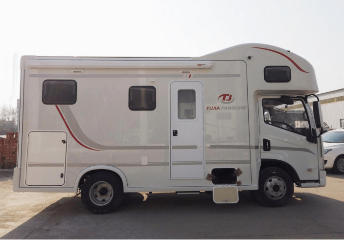 新的风暴已经来袭途佳凌跃系列房车受欢迎的超大空间平头房车