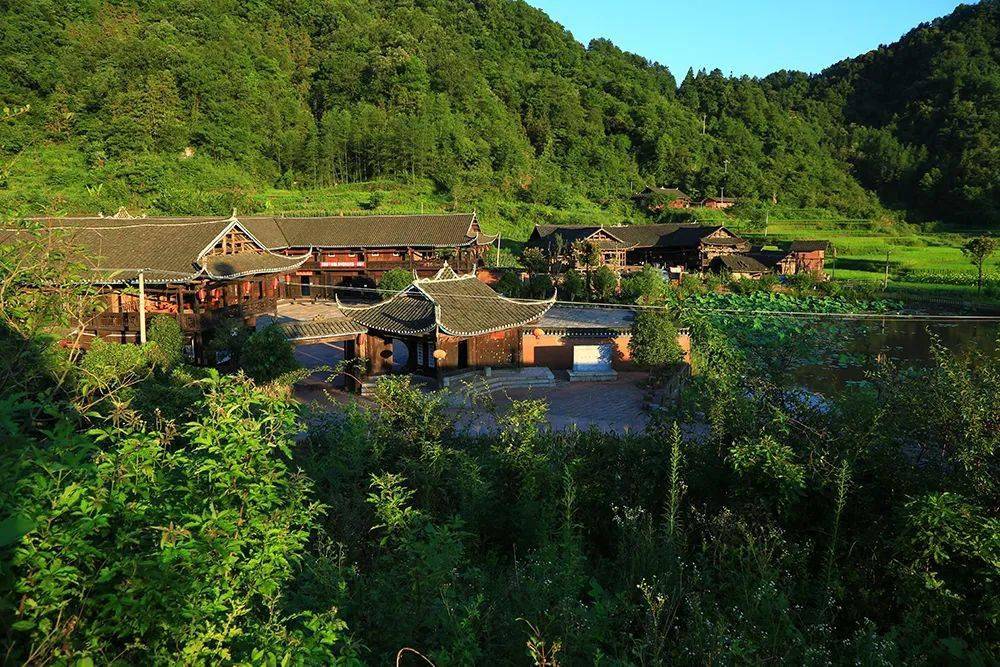 湖南卫视《江山如此多娇》热播,这个宝藏乡村藏不住啦!_溪村