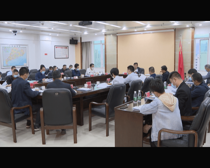 揭西县委召开打击两违工作专题会议