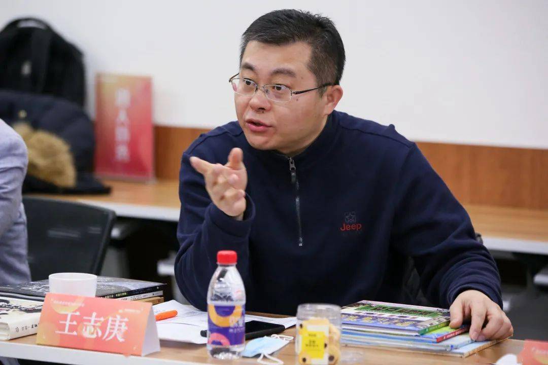 委员,北京市首届金牌阅读推广人;王雅萍:北京师范大学儿童文学博士