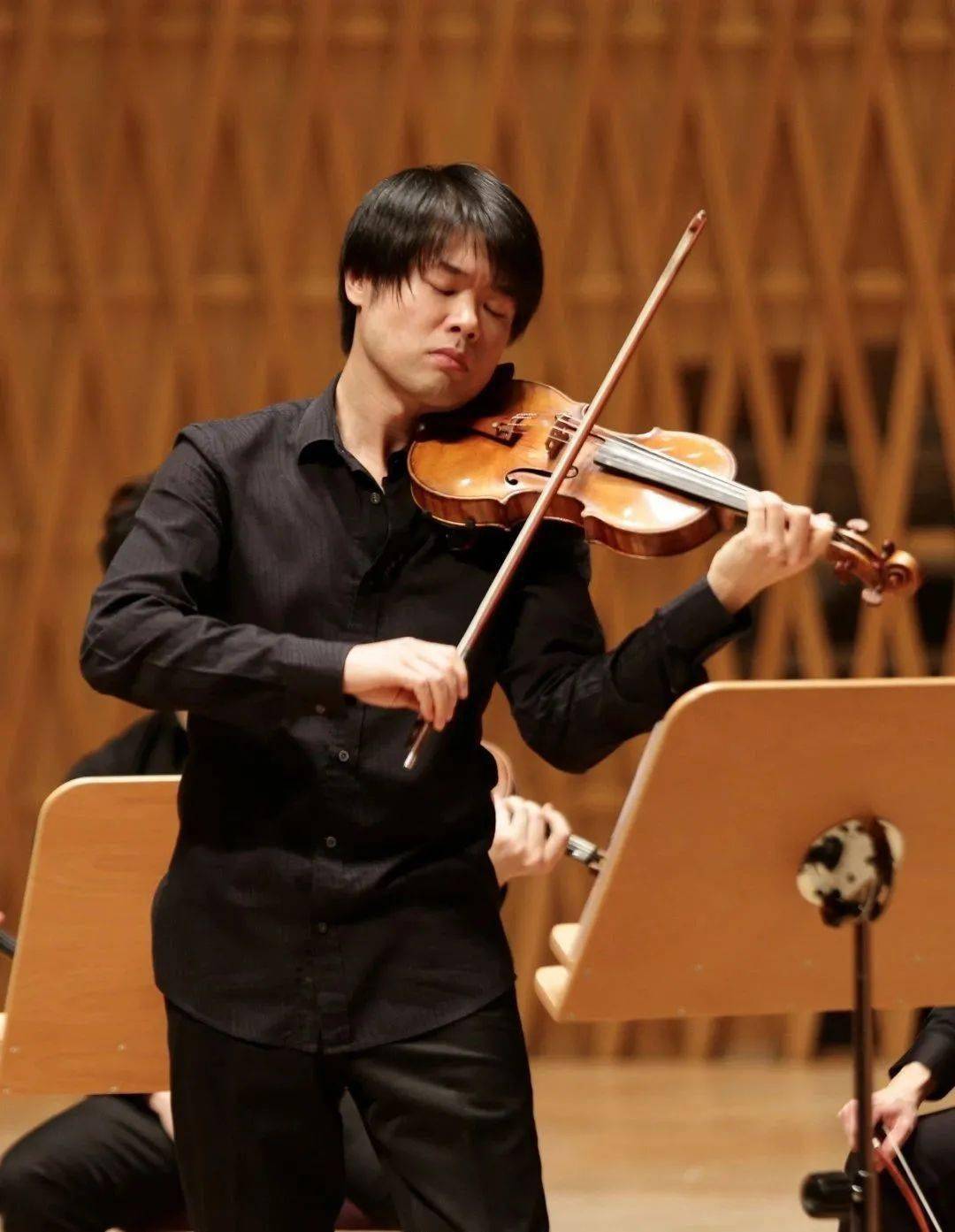 黄蒙拉:他把贝多芬《小提琴协奏曲》改编得比较雅致,把定音鼓和管乐