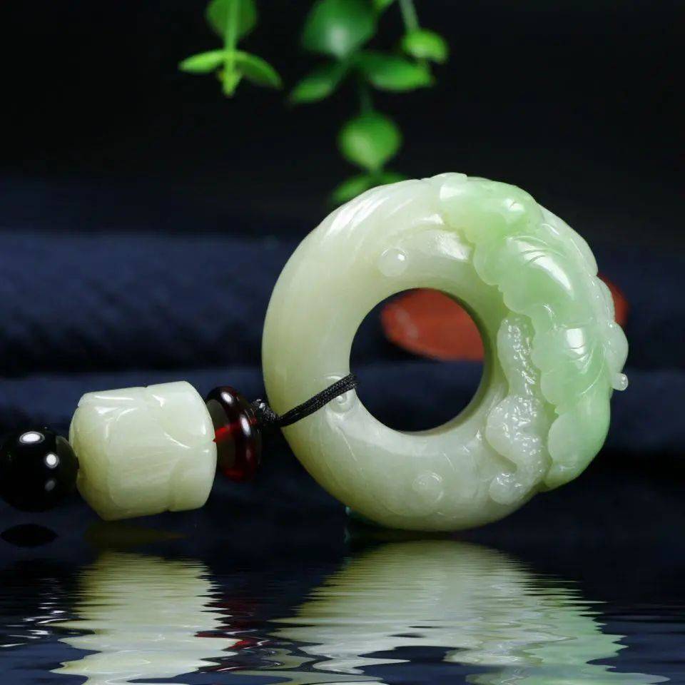 玉石的排名_最值钱的玉石排名图片(2)