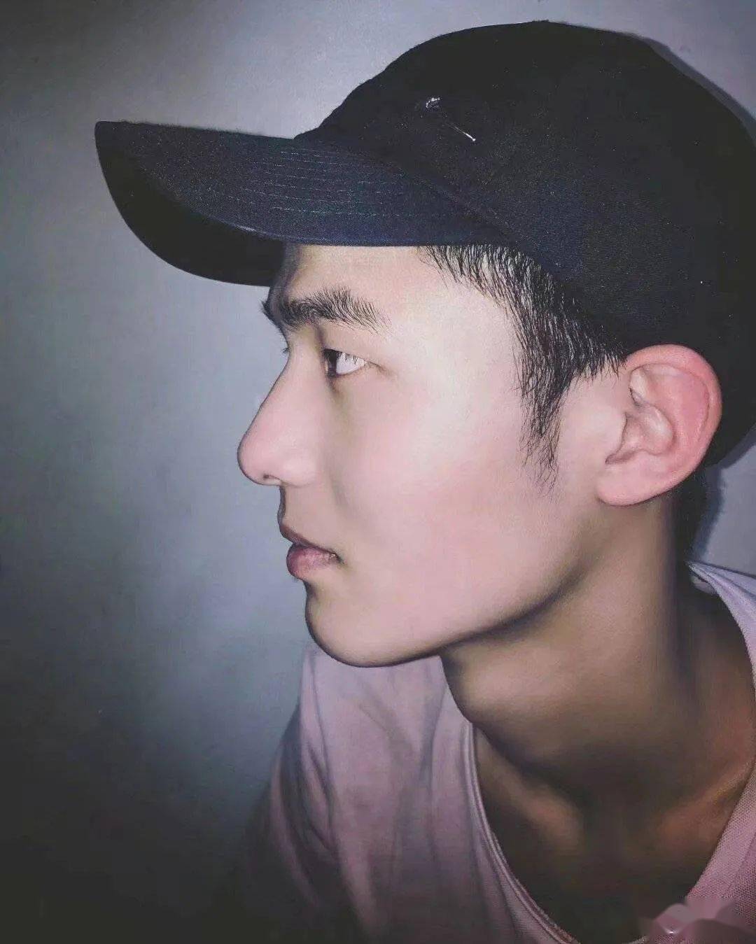 长得像明星是种什么体验妈呀我好羡慕