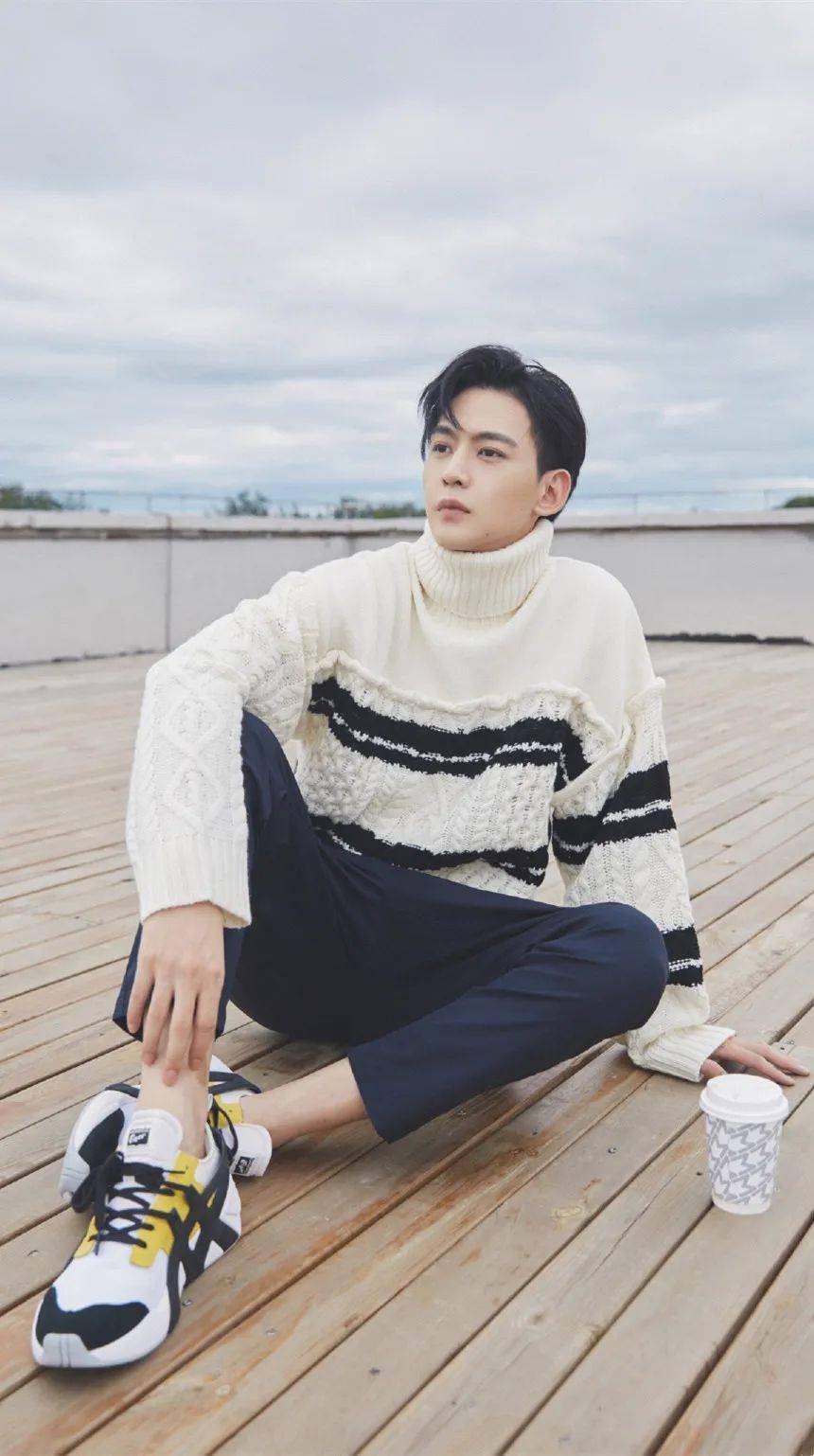 手机壁纸唐晓天