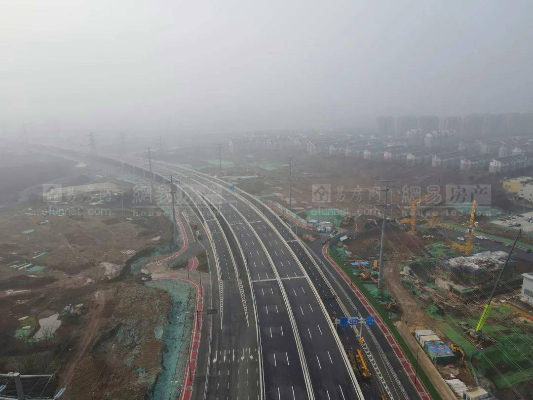 机场二通道雨花段二期图片