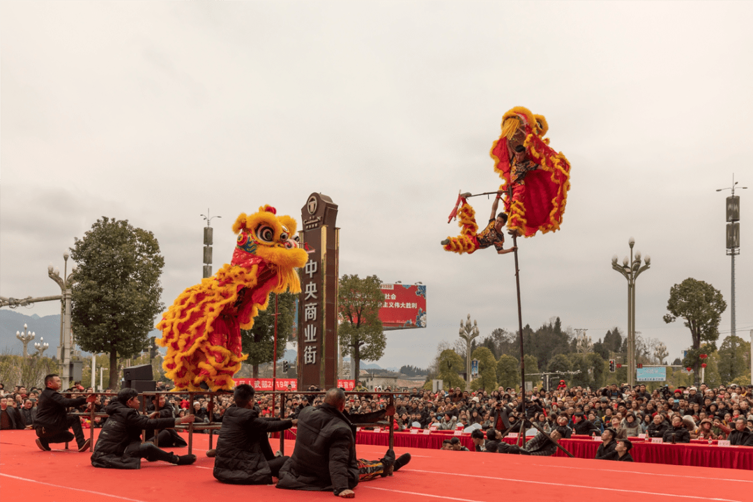 非遗过大年文化进万家三地狮龙共舞奏响新年篇章
