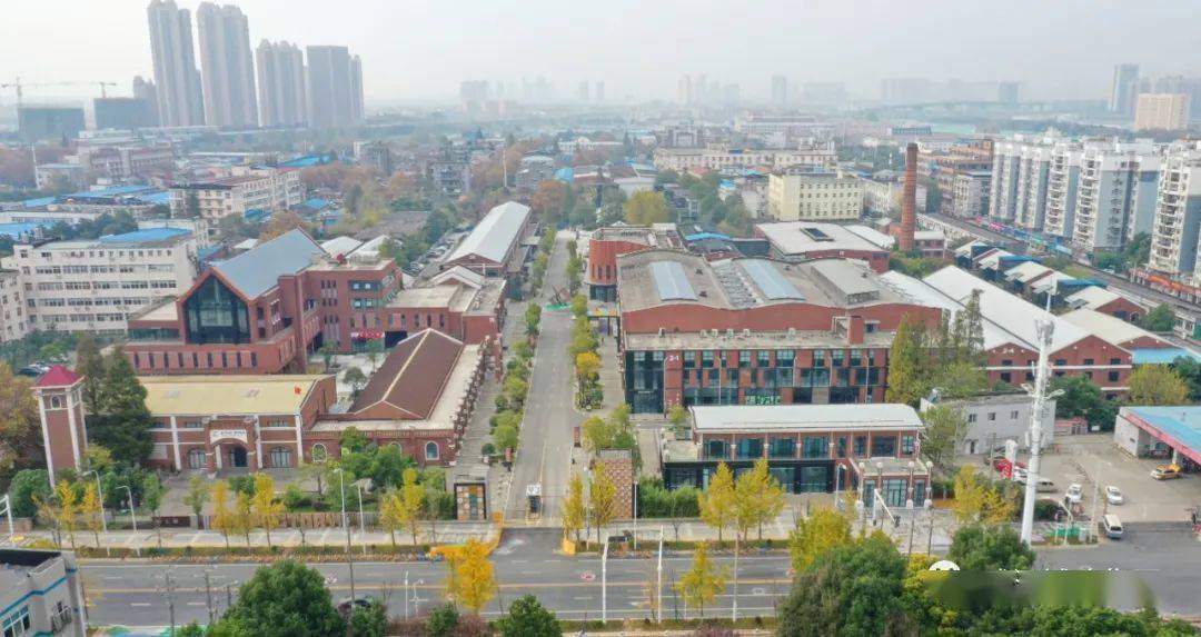 武汉常驻人口2021_武汉人口增长趋势图(2)