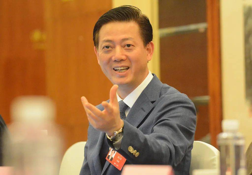 卫导老总_老总办公室图片