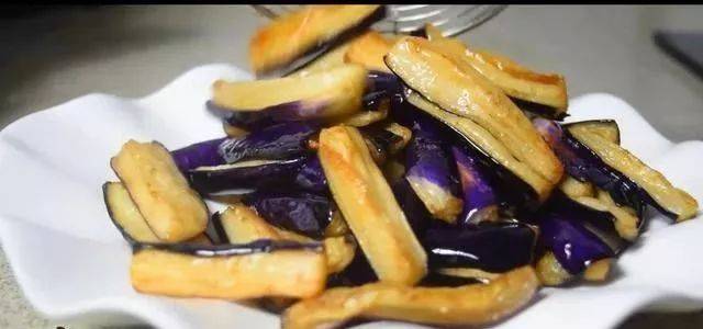 茄子怎样做最好吃又简单视频 83a543b95b994186a9203423d773ef81.jpeg