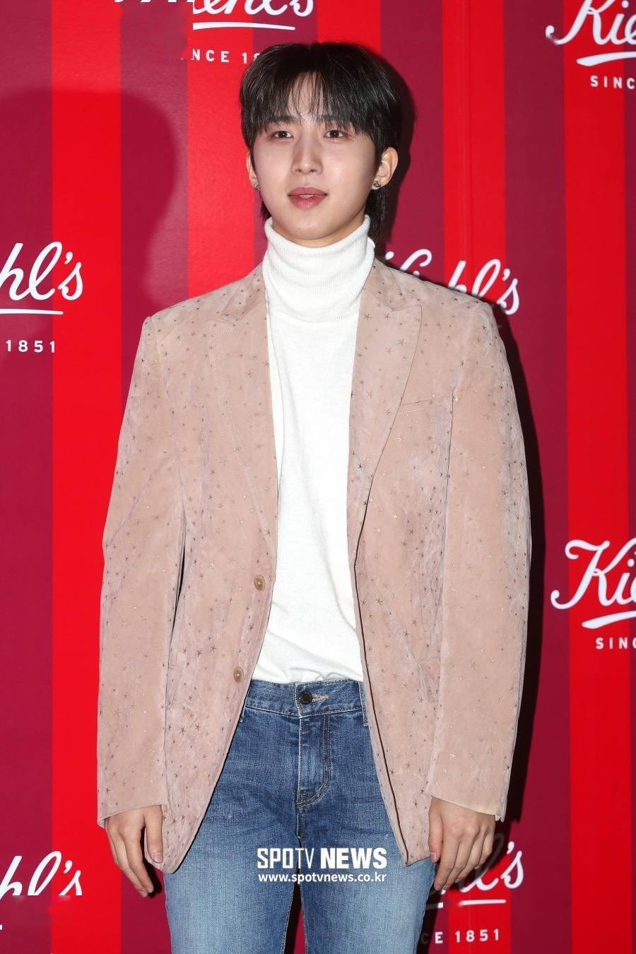 [星闻]pentagon李会泽将于18日进入新兵训练所.作为社会服务要员服役