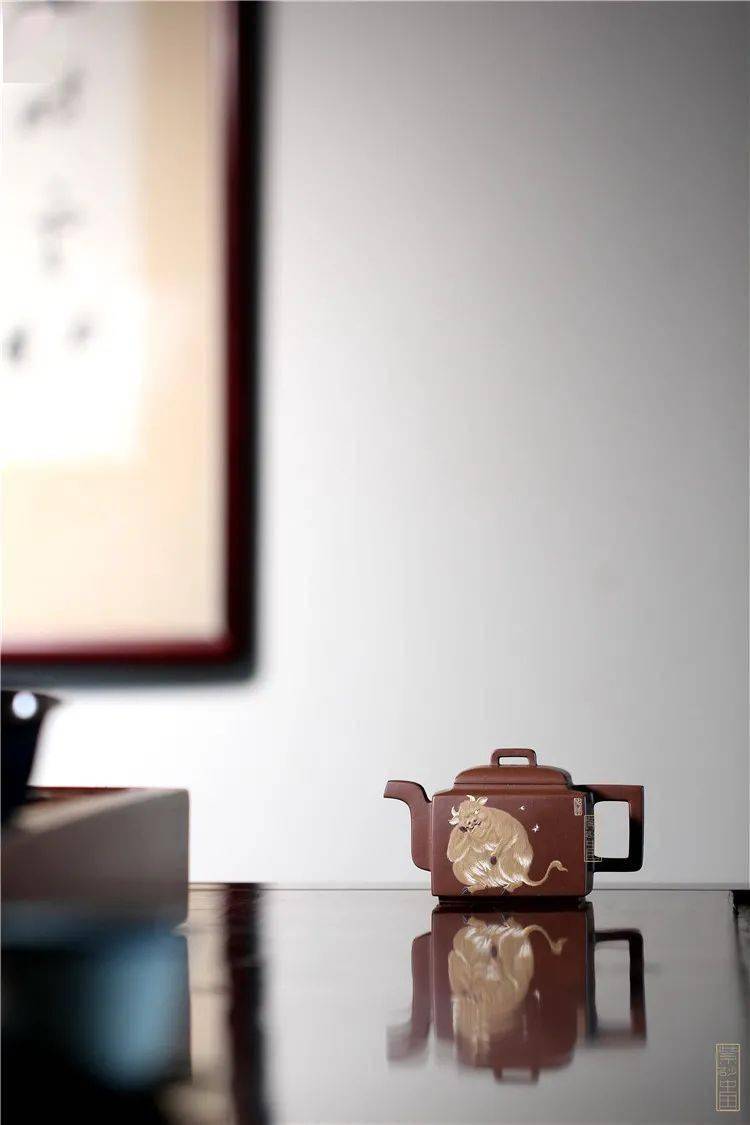 观亚明四方张智刚泥绘邹大吉制