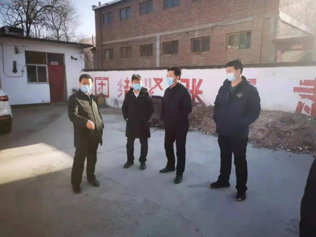 在督导检查中,赵敏涛一行通过听取汇报,现场询问,实