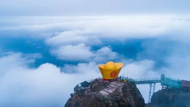清远冰雪奇缘金子山英西峰林2天游