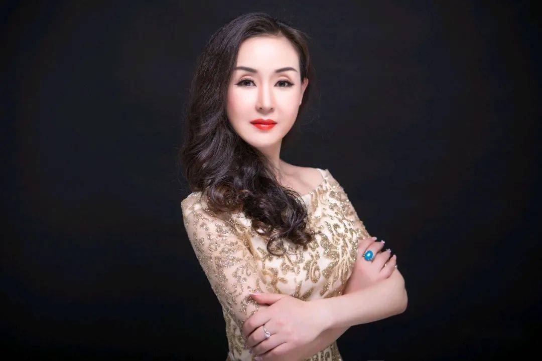 李牧羲朗诵:《唱给母校的歌》作者:郭淑云