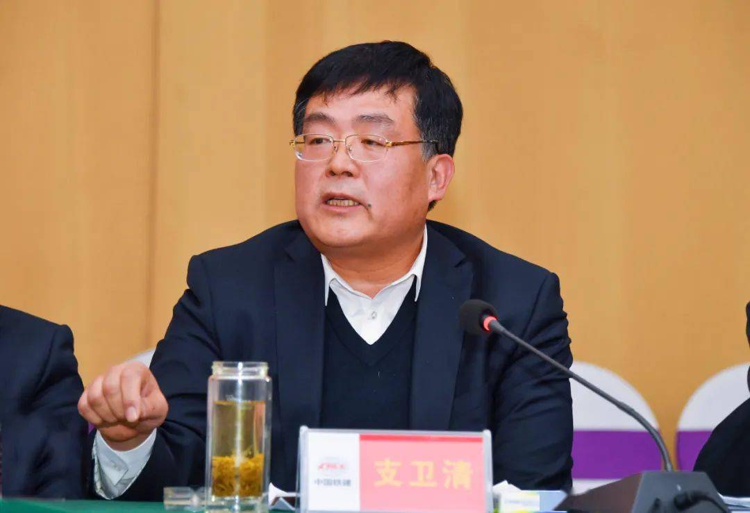 李天胜指出,"十四五"时期将是企业改革发展的一道分水岭,既蕴含难得