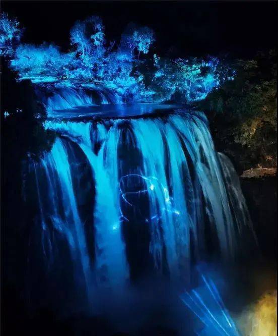 浩洋灯光点亮黄果树瀑布,打造"夜游"美景_the