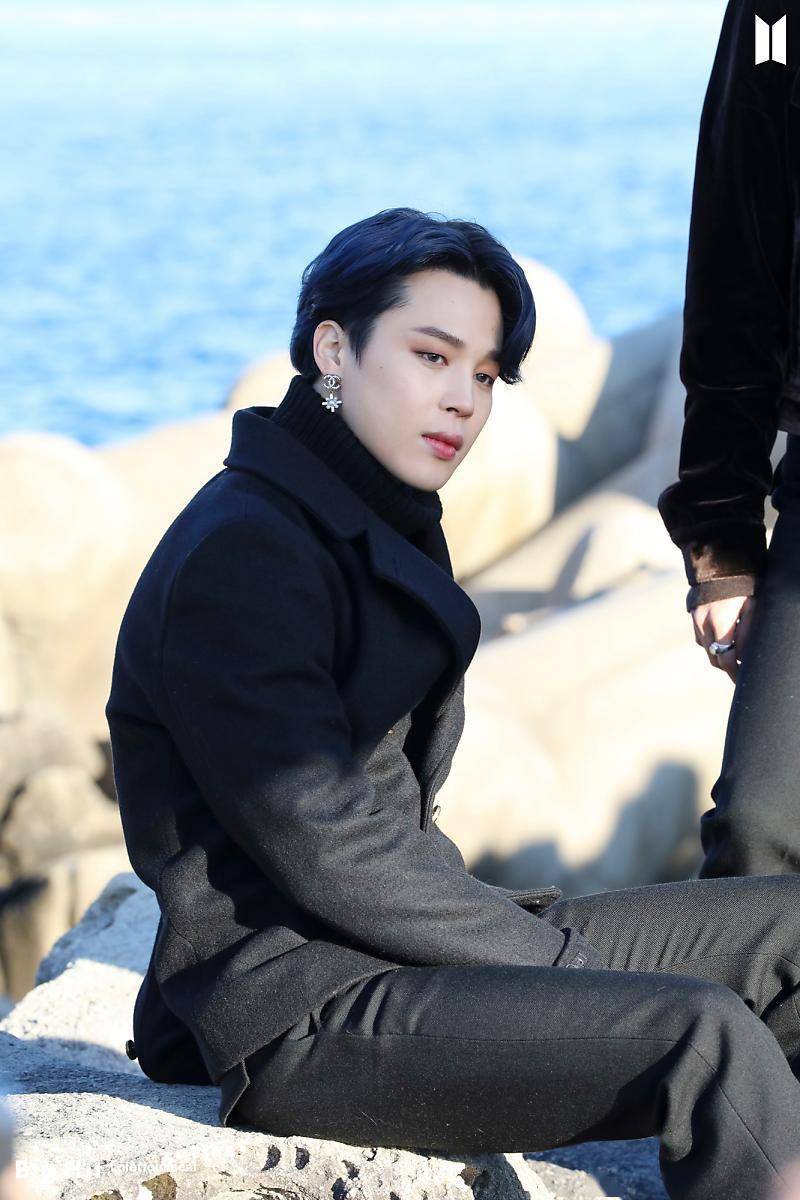 防弹少年团冬日特典幕后照片大公开快来收藏你的冬日男友吧