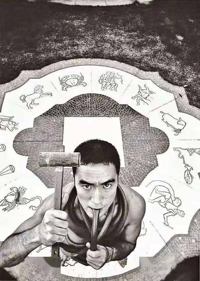 日本文豪里的第一男模也将男色写到极致