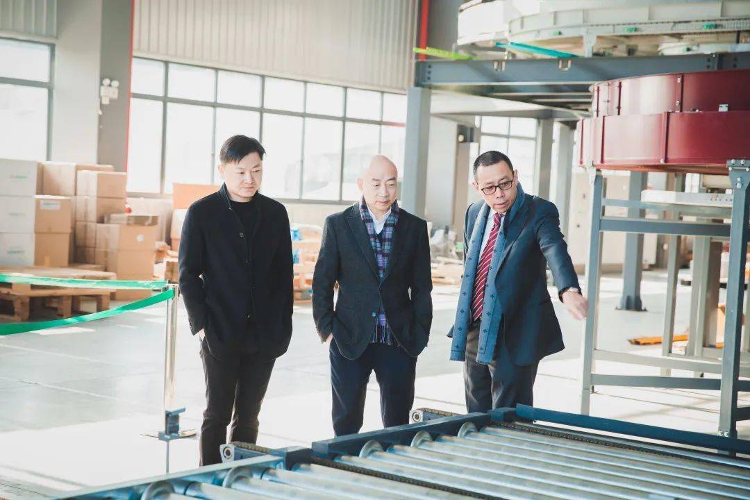 近日,霍尼韦尔安全与生产力解决方案集团中国总裁柴小舟带领公司高层
