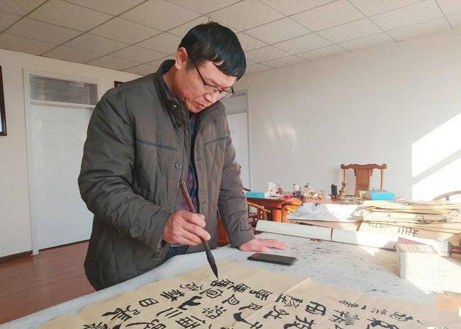 胡杰一汉简书法作品赏析