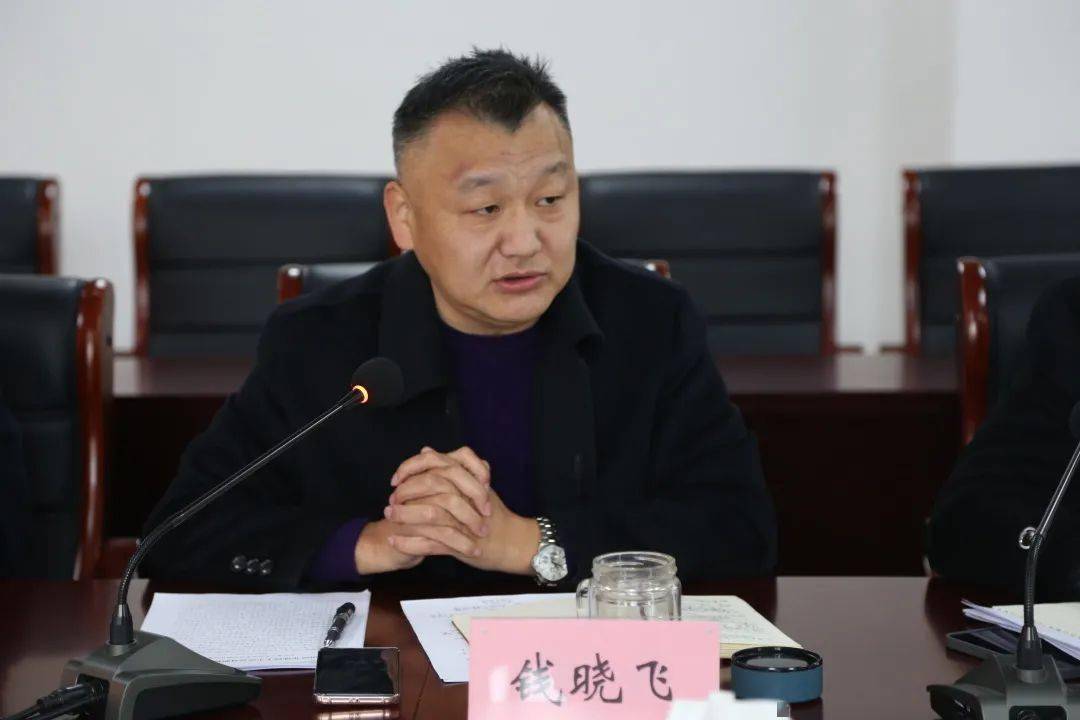 海宁市人大常委会副主任朱祥华对此次民主生活会给予充分肯定,认为