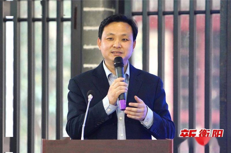 与智能技术科学院院长朱幸辉,浙江孚临科技有限公司创始人,ceo唐科伟